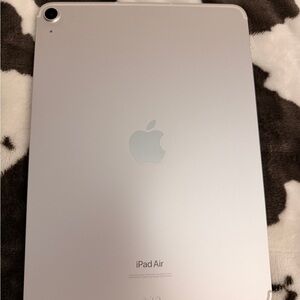 Apple iPad Air 5th generation + Apple Pencil